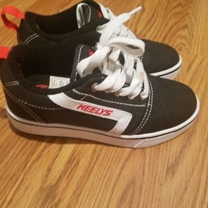 Heelys size 1 youth